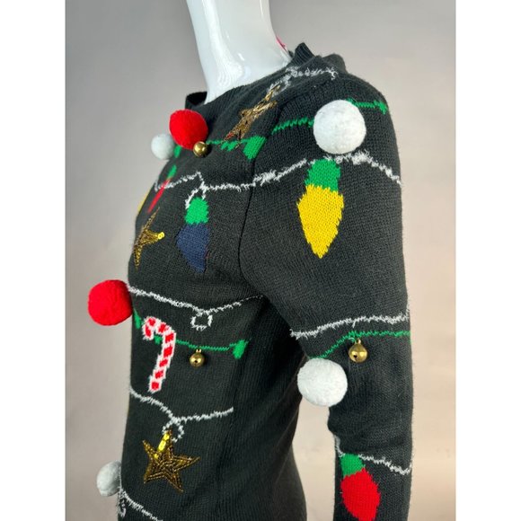 No Boundaries Christmas Garland and Light Sweater Small Black Acrylic - Picture 14 of 16